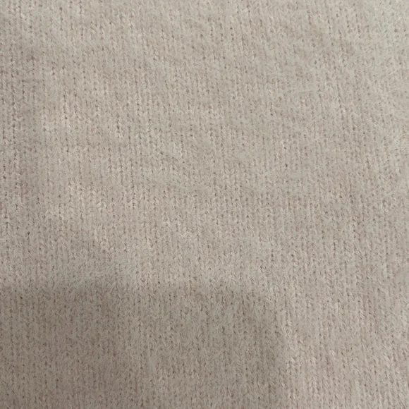 NWT PACSUN women’s light pink cashmere crop top! - Picture 3 of 4